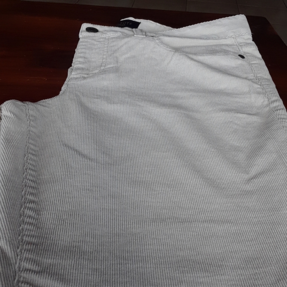 TALBOTS SIGNATURE CORDS